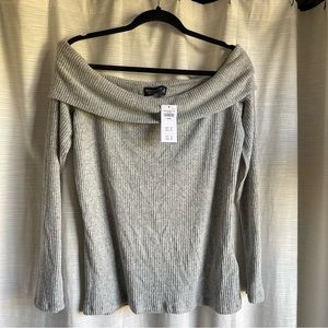 Knit, off-the-shoulder top